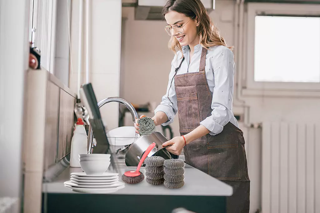 Keuken schoon gegalvaniseerd stalen schuursponsje